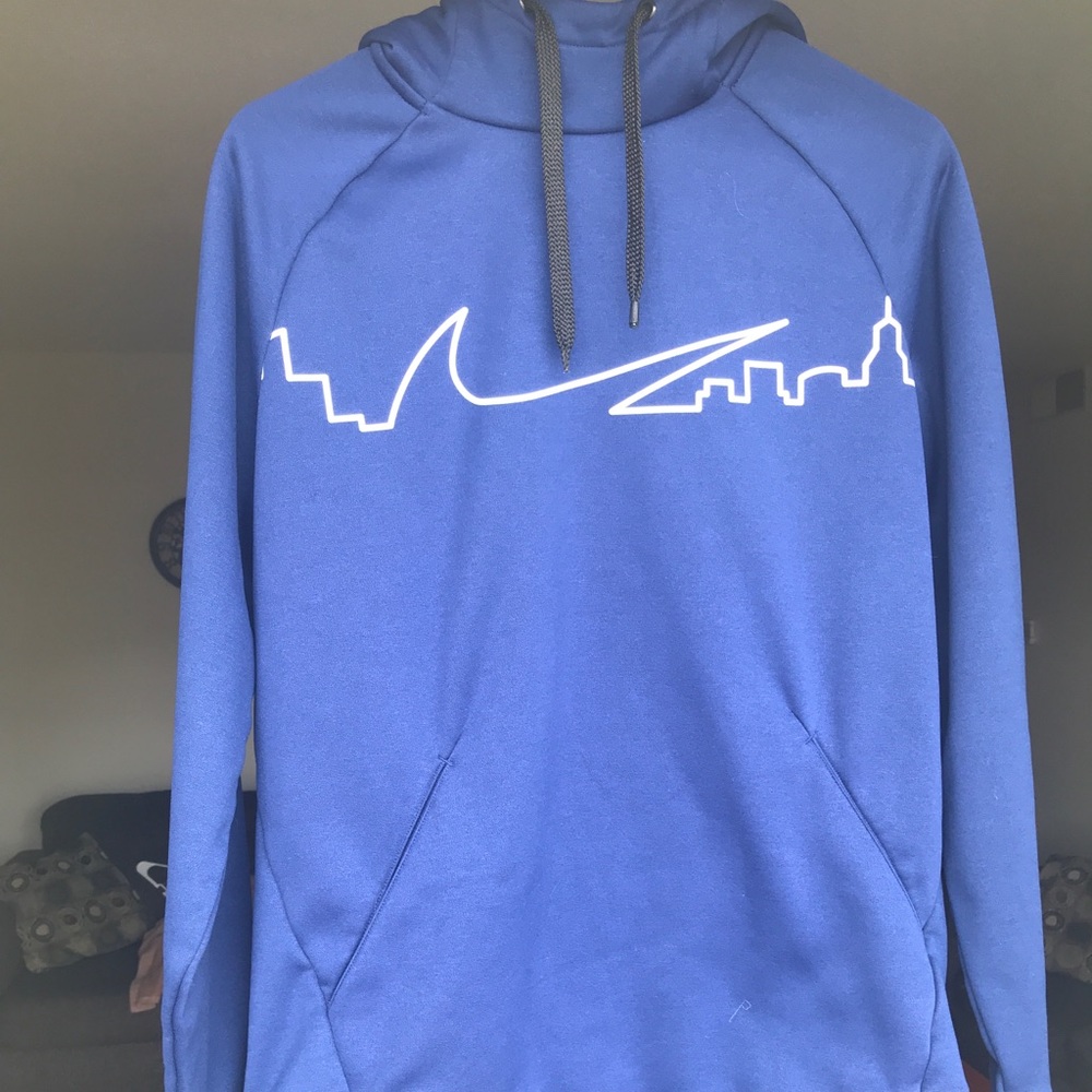 Dark blue nike long sweatshirt